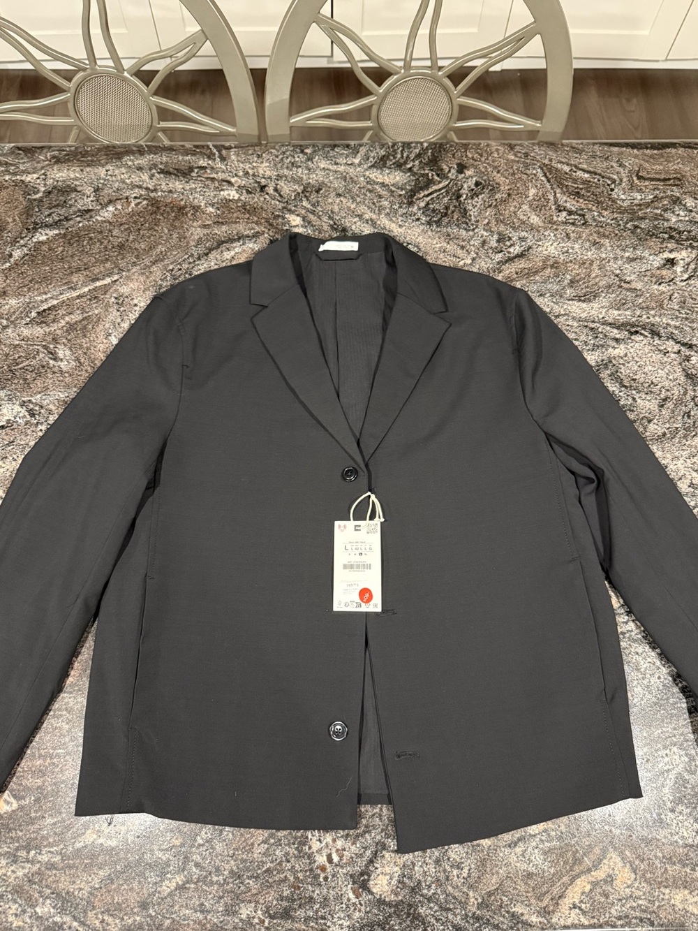 Zara Men's Black Single-Breasted Casual Crop Blazer